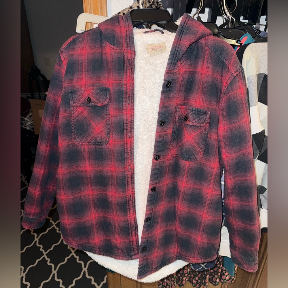 Women’s red and black plaid furry lined button down hoodie size medium